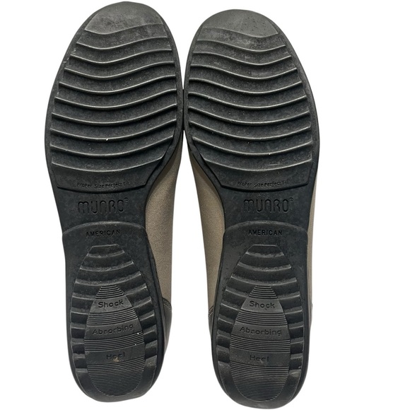Munro American Women’s Travelor Slip-On Flats. Size: 9M. Loafers. Color:Tan/Gray - Picture 6 of 14